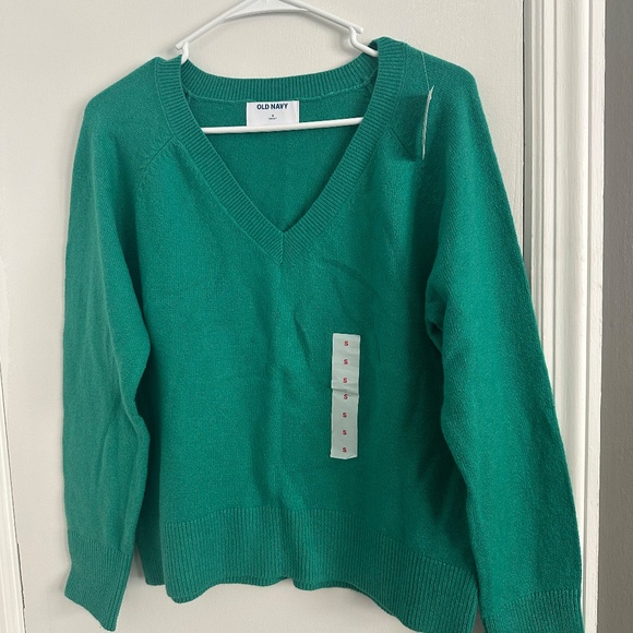 NWT OldNavy green SoSoft Loose V-neck Sweater women's small (002) - Picture 2 of 7